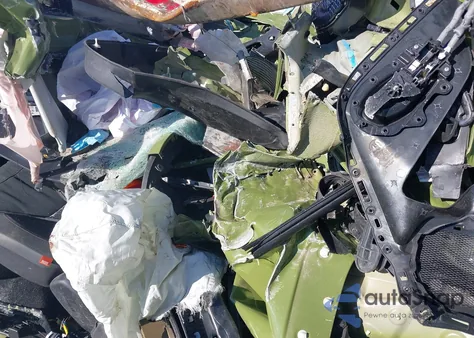 2016 Jeep Renegade 75Th Anniversary z USA, uszkodzony, nr VIN ZACCJBBT1GPC88791